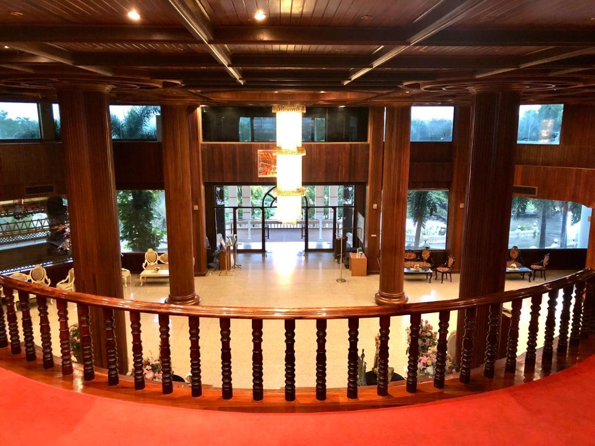 Hermitage Hotel Korat-SHA Nakhonratchasima Buitenkant foto