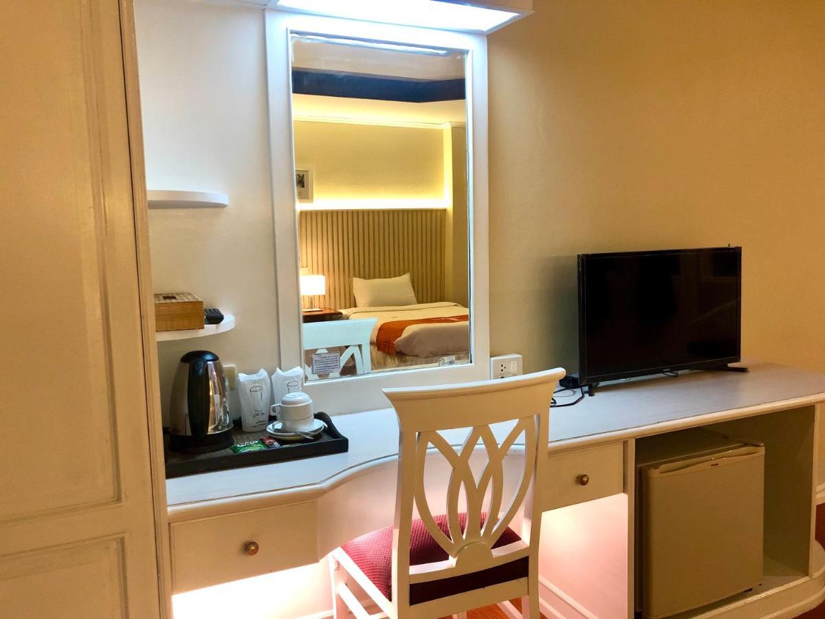 Hermitage Hotel Korat-SHA Nakhonratchasima Buitenkant foto