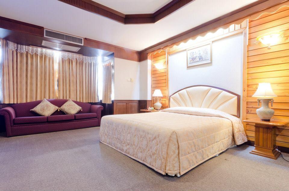 Hermitage Hotel Korat-SHA Nakhonratchasima Buitenkant foto