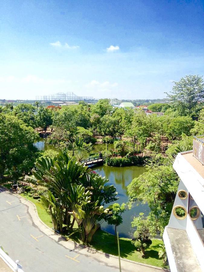 Hermitage Hotel Korat-SHA Nakhonratchasima Buitenkant foto